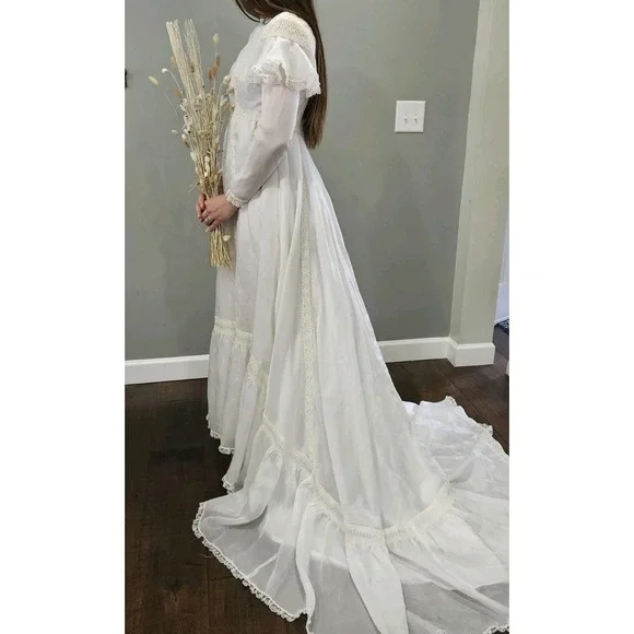 Vintage 70s Cream Prairie Dress Victorian Peasant Cottage Lace Boho Wedding Gown - Picture 10 of 16